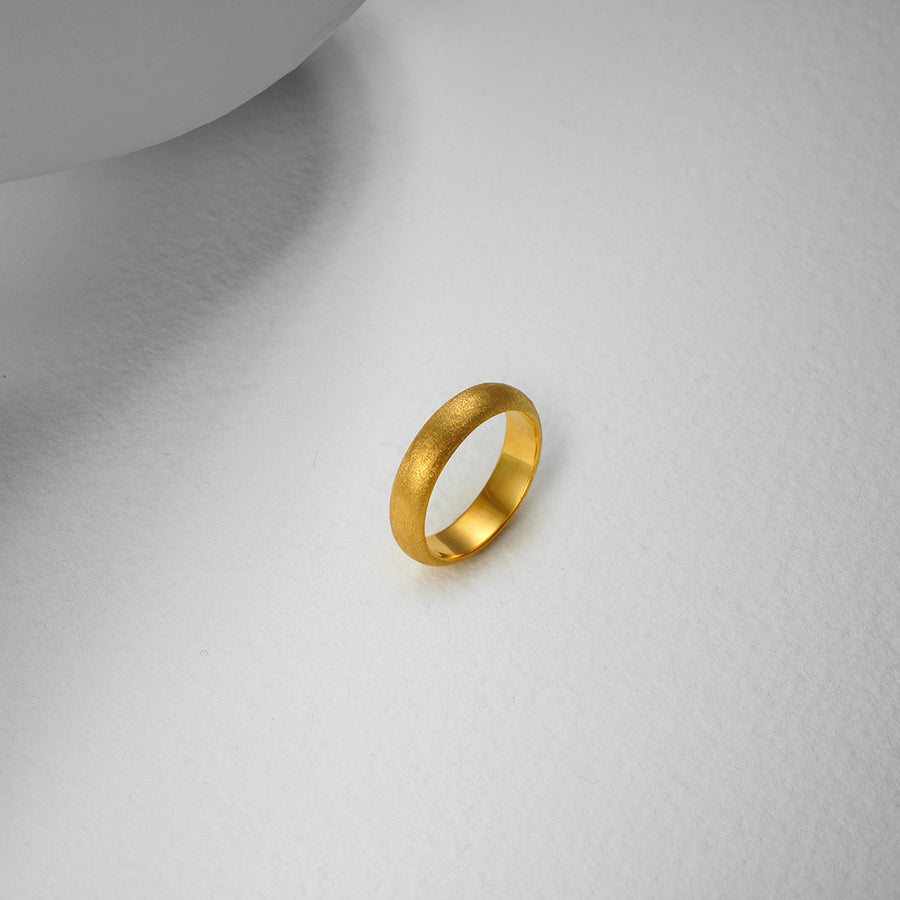 Yellow Gold ring 